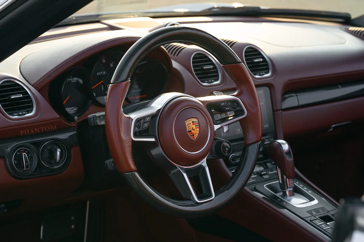 Porsche Boxster GTS full