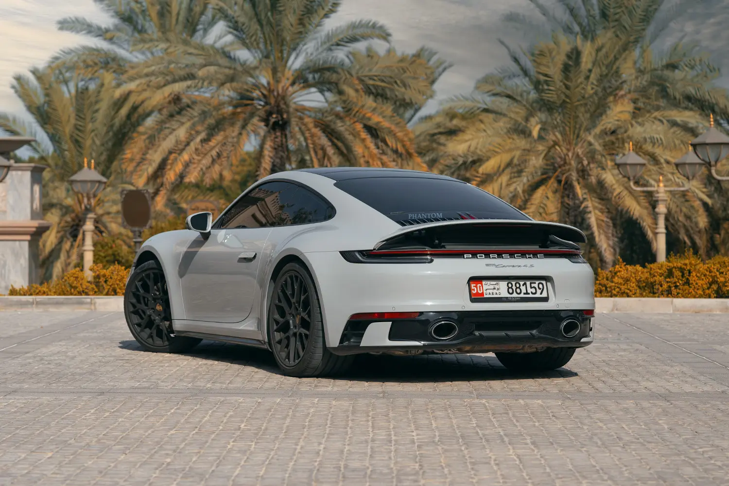 Porsche 911 Carrera 4S full