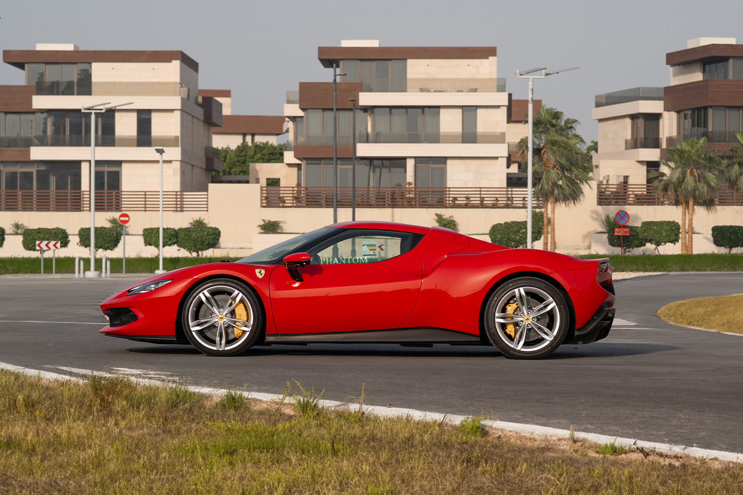 Ferrari 296 GTB full
