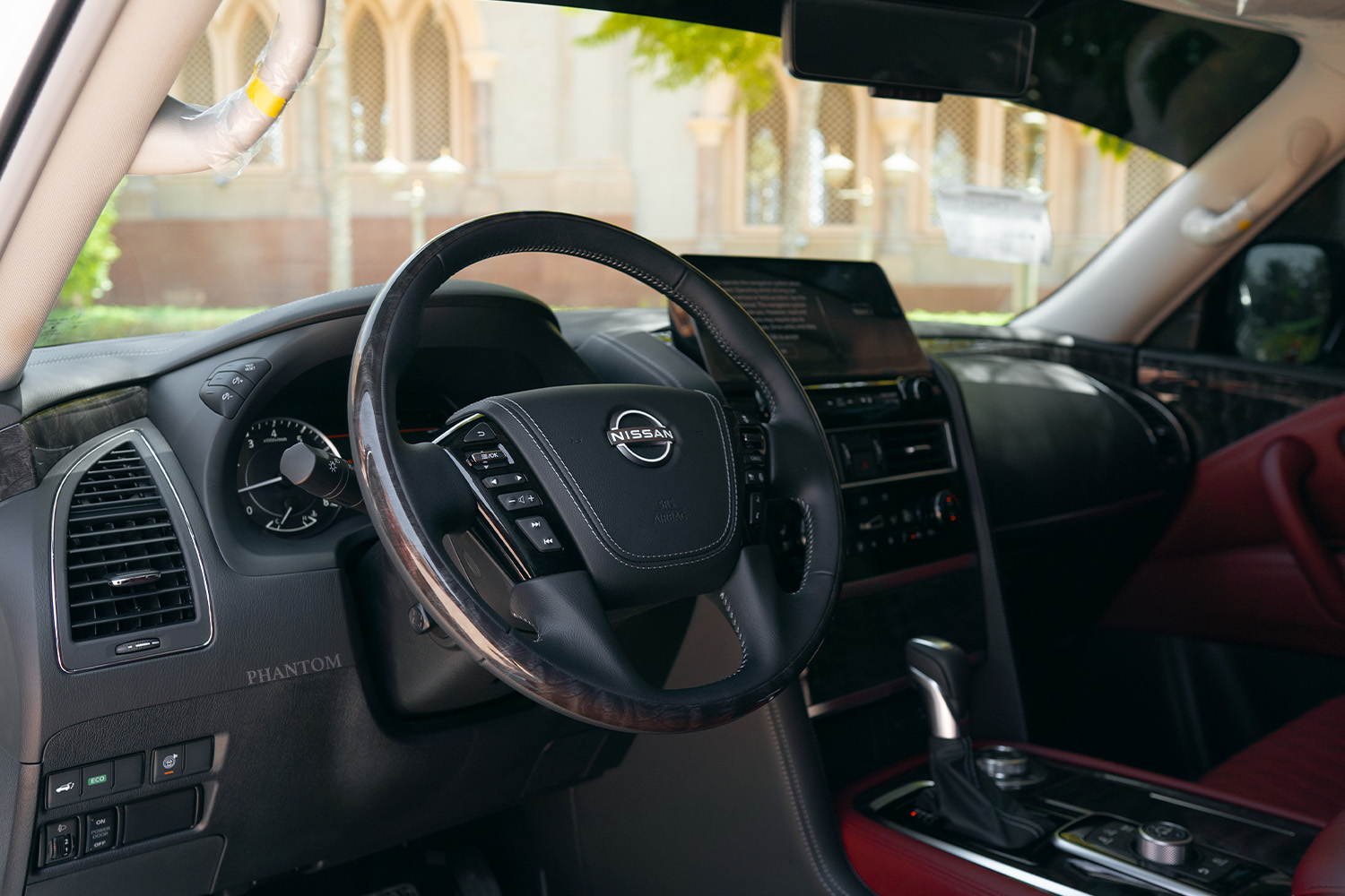 Nissan Patrol V8 Platinum full