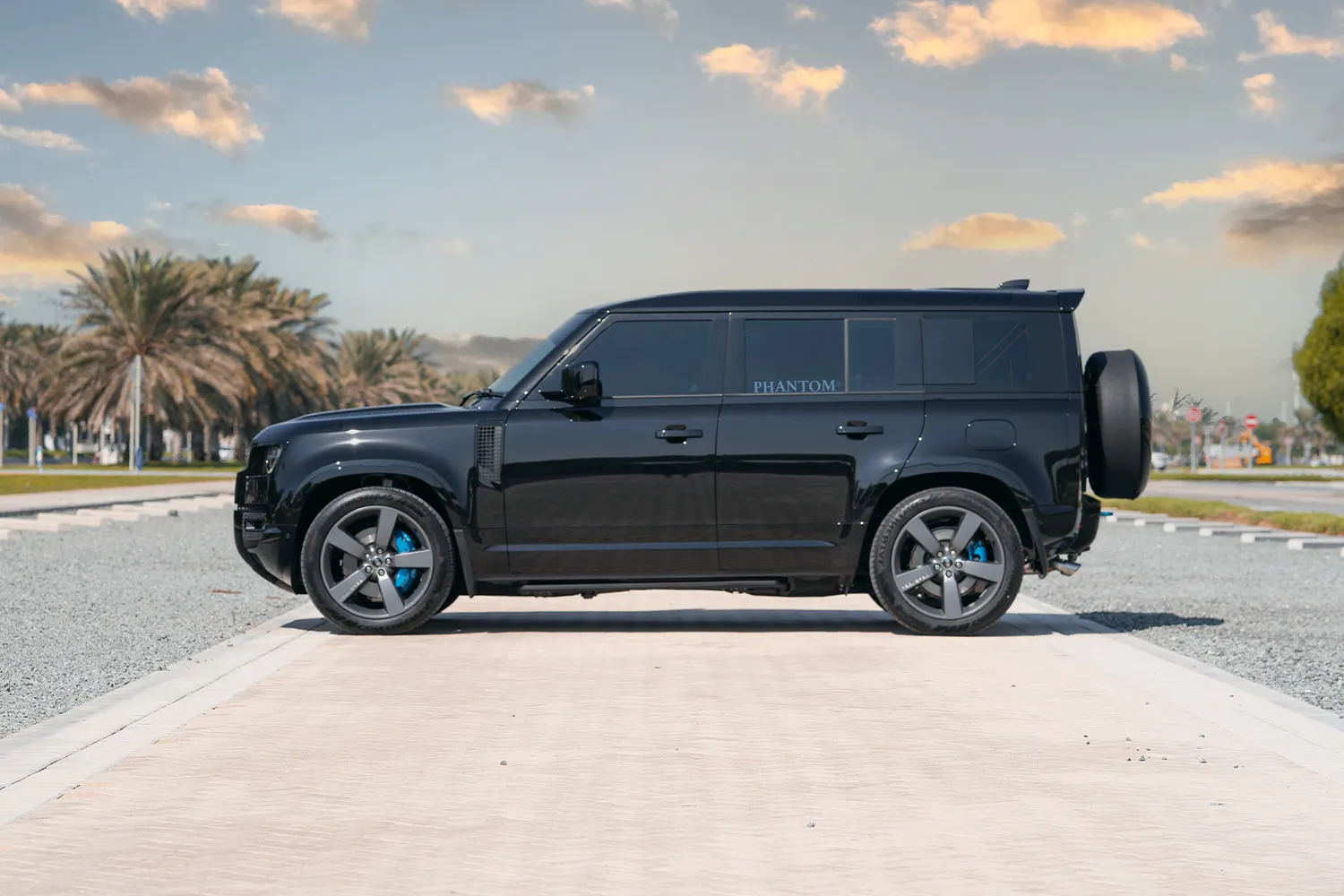 Land Rover Defender 110 HSE V8 full