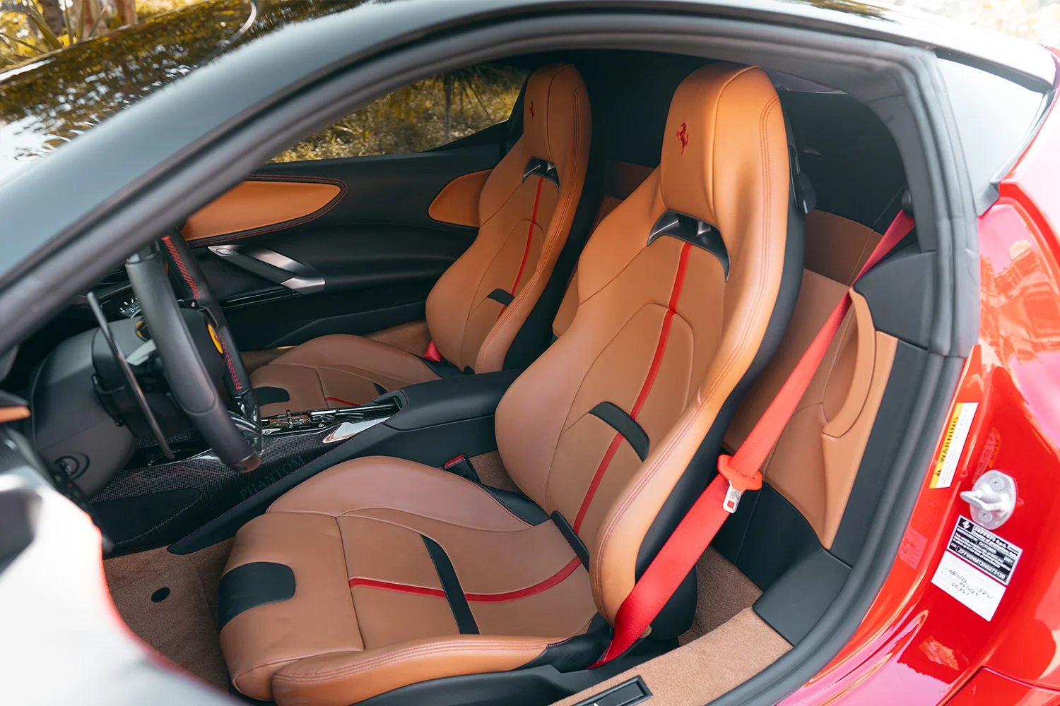 فيراري إس إف٩٠ سترادال ممتلئ