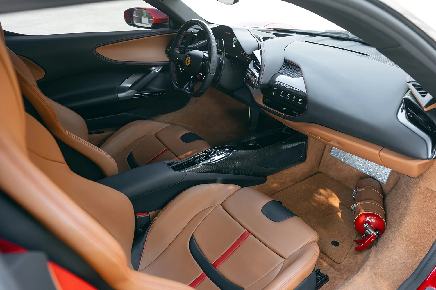 فيراري إس إف٩٠ سترادال ممتلئ