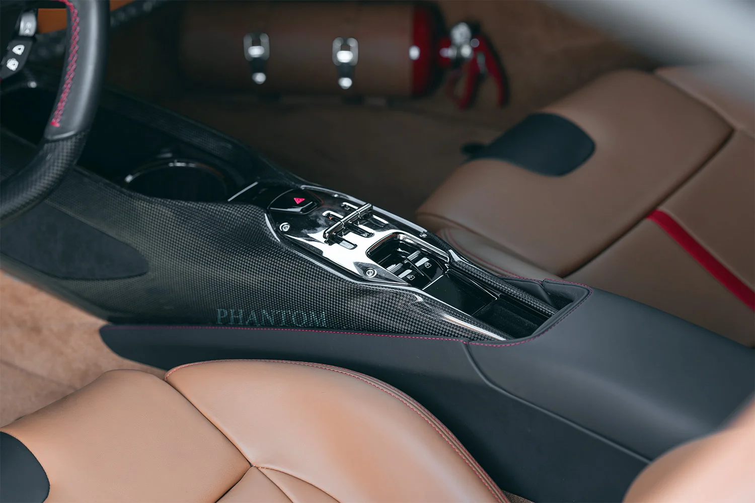 فيراري إس إف٩٠ سترادال ممتلئ