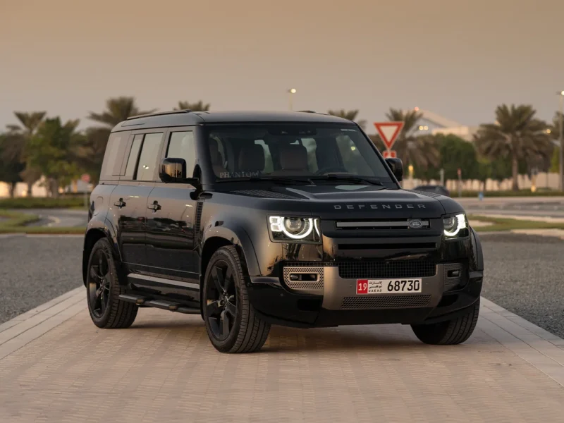 لاند روفر ديفندر 110 HSE V6