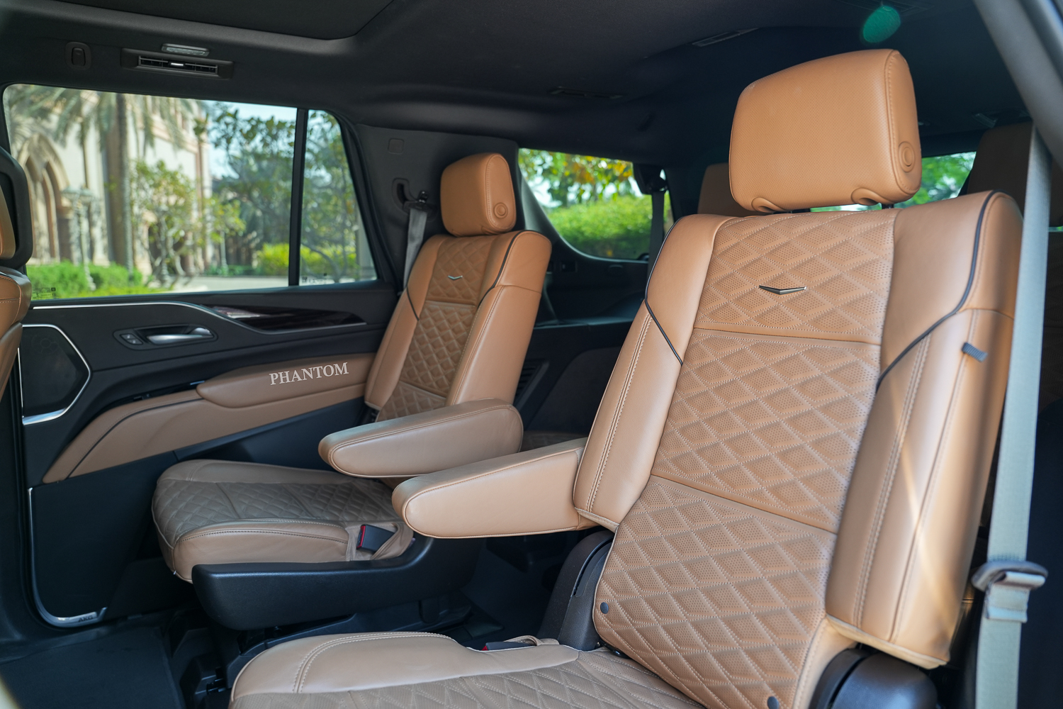 كاديلاك اسكاليد بلاتينوم سبورت ممتلئ