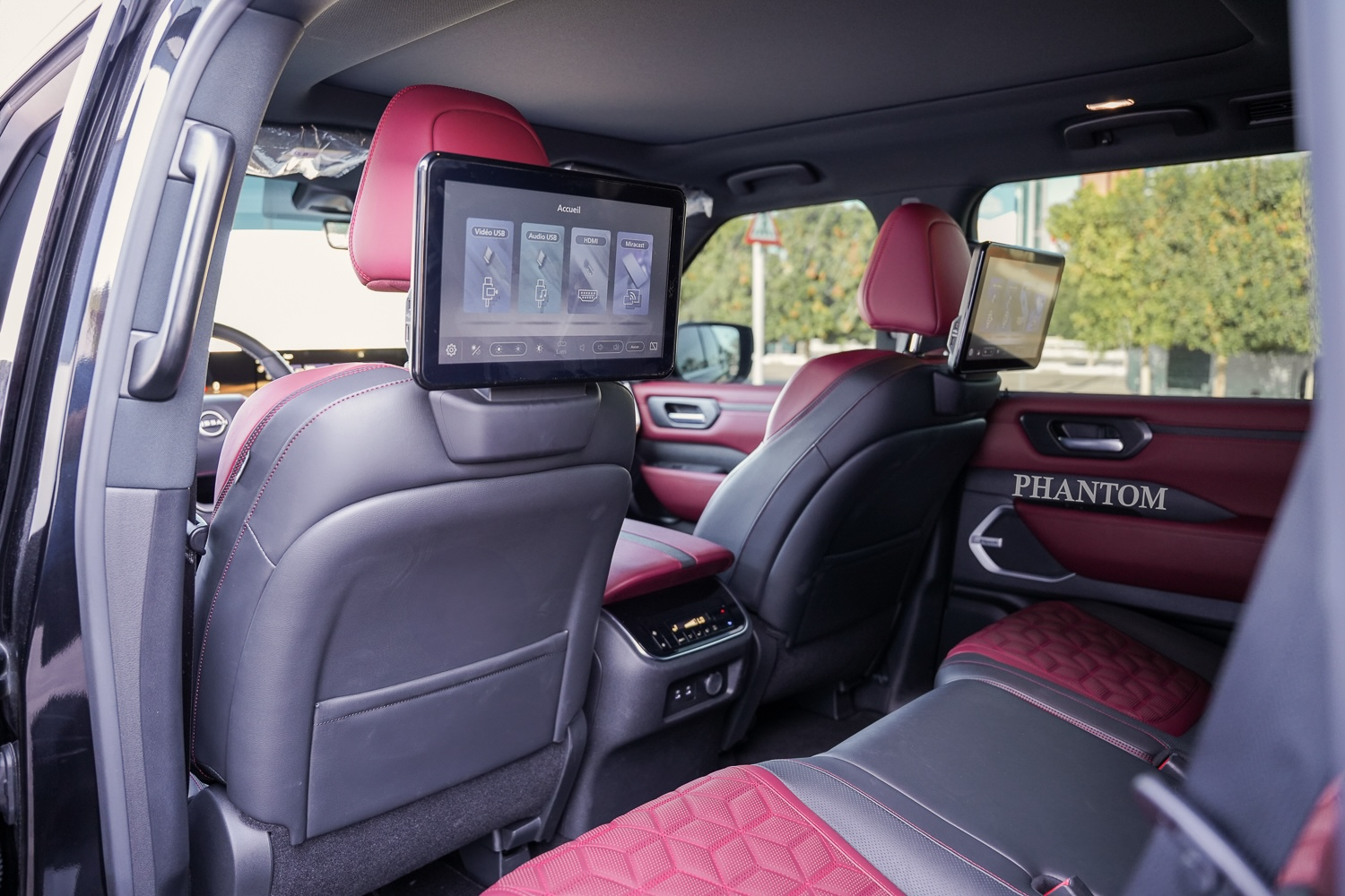 نيسان باترول V6 تيربو بلاتينيوم ممتلئ