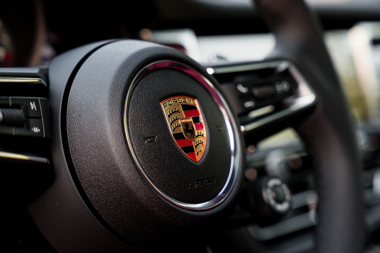 بورشه ماكان جي تي اس ممتلئ