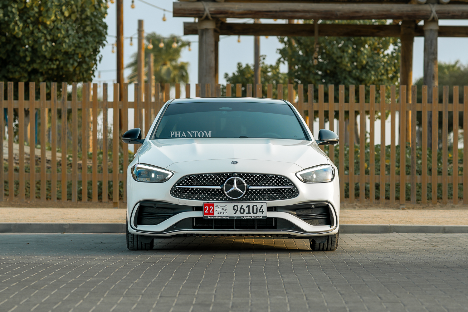 مرسيدس C200 ممتلئ