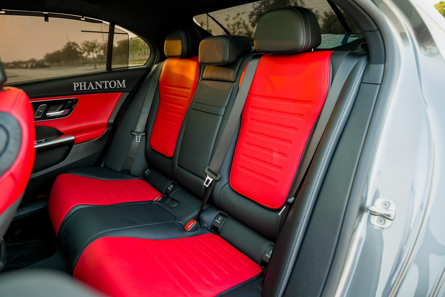 مرسيدس C200 ممتلئ