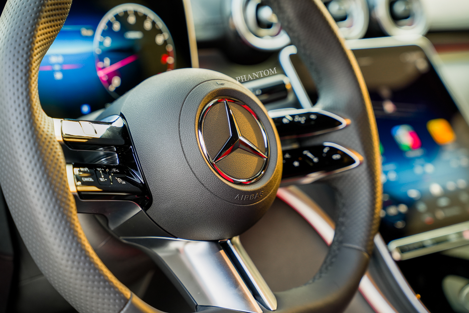 مرسيدس C200 ممتلئ