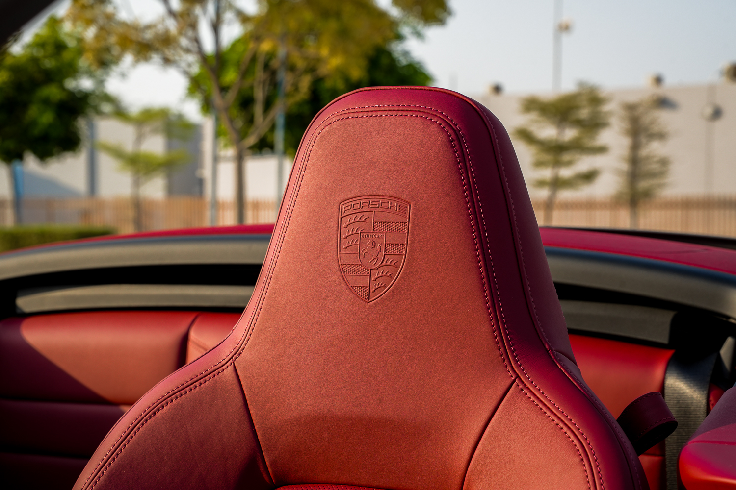 Porsche 911 S Cabriolet full