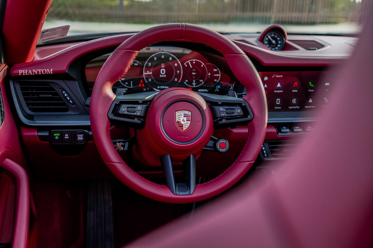 Porsche 911 S Cabriolet full