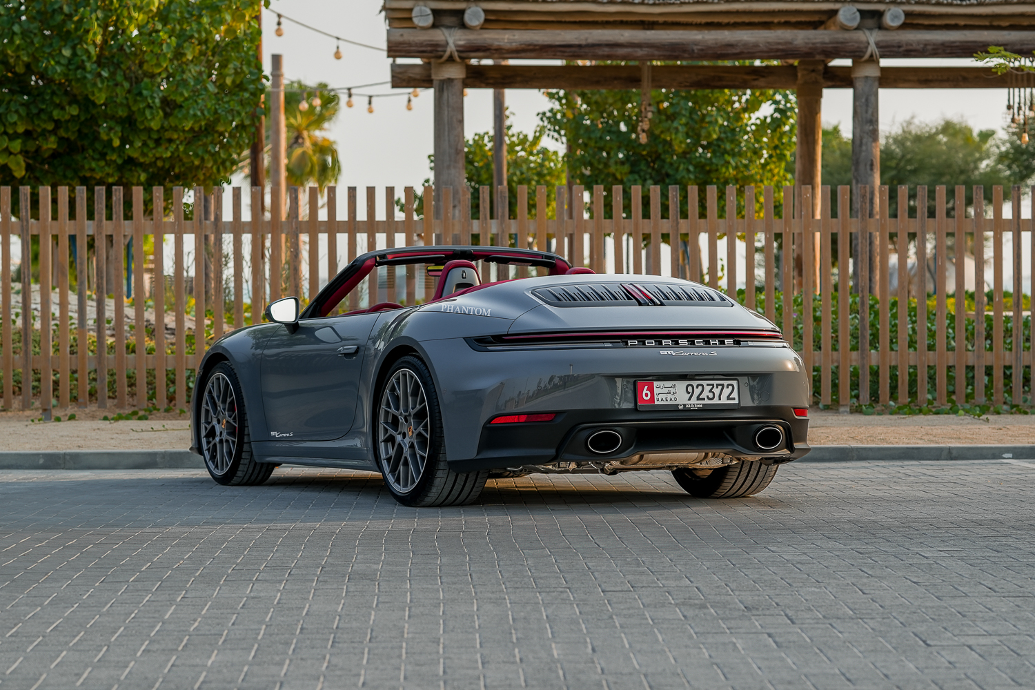 Porsche 911 S Cabriolet full